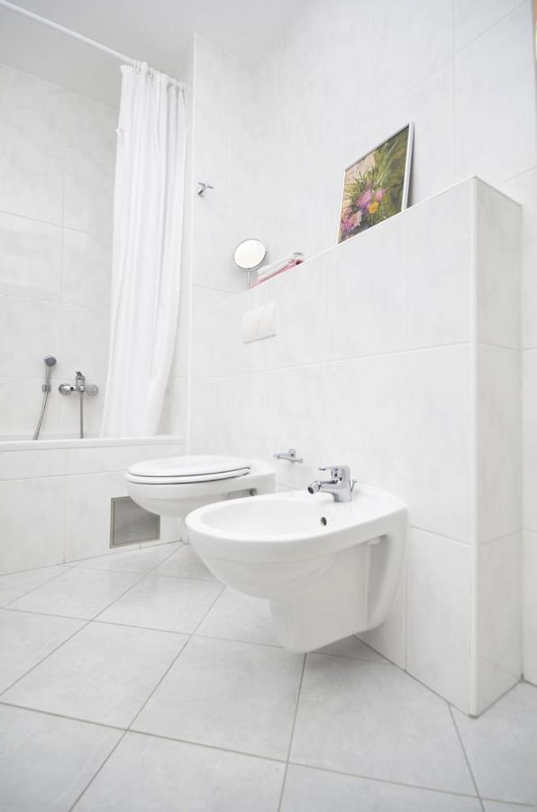 Apartment Zovko มาคาร์สกา ภายนอก รูปภาพ